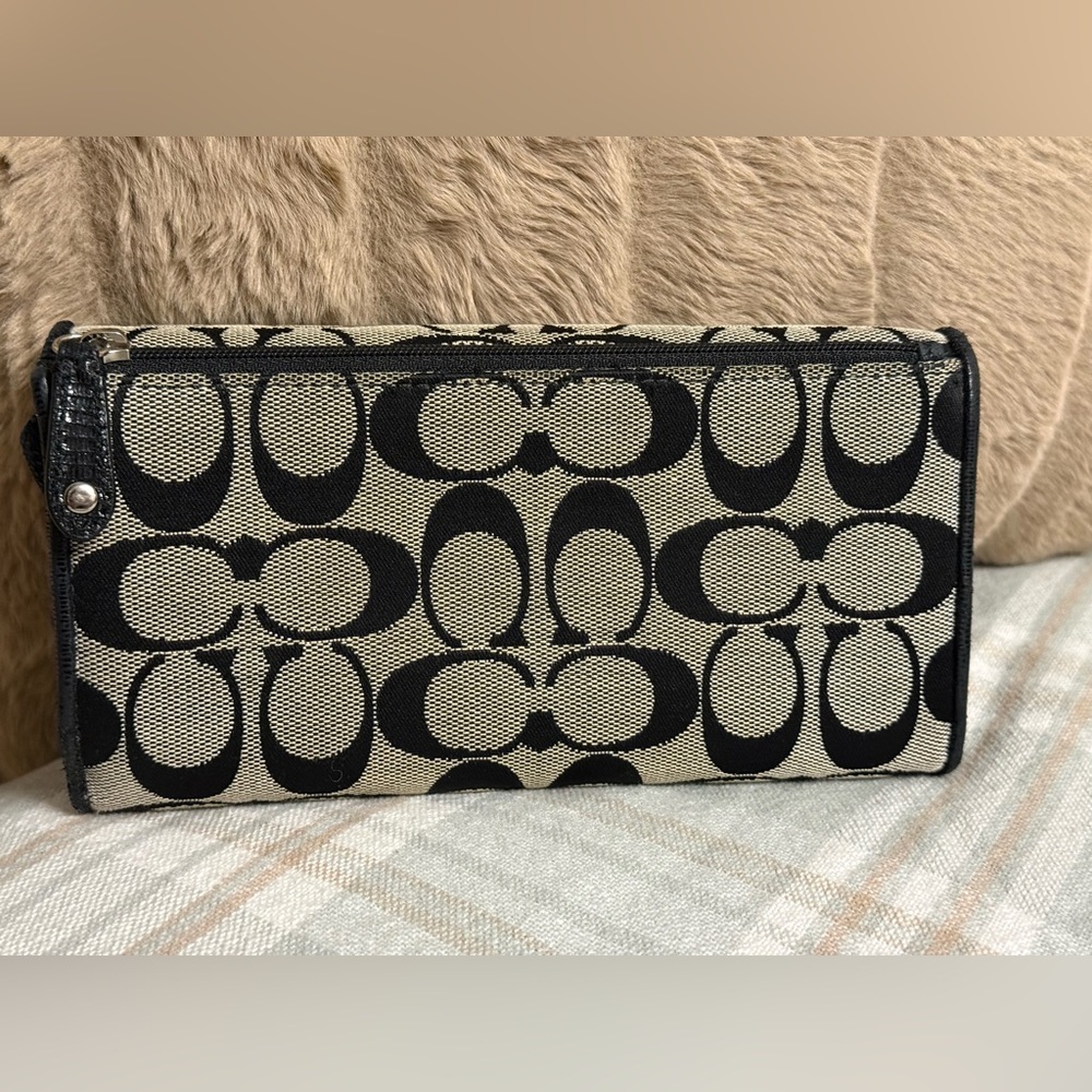 Coach Signature Monogram Canvas Wallet - Classic Brown & Tan - Picture 3 of 4
